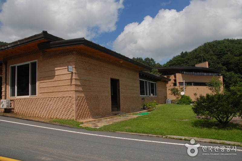 青阳Daracgol串墓圣地