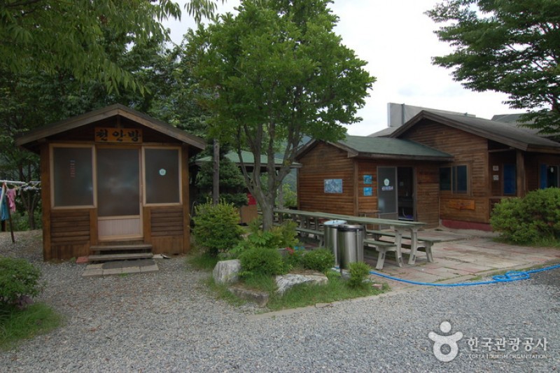 大芚山自然休养林대둔산자연휴양림