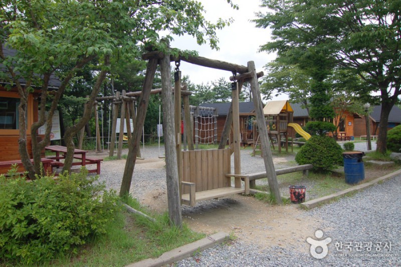 大芚山自然休养林대둔산자연휴양림