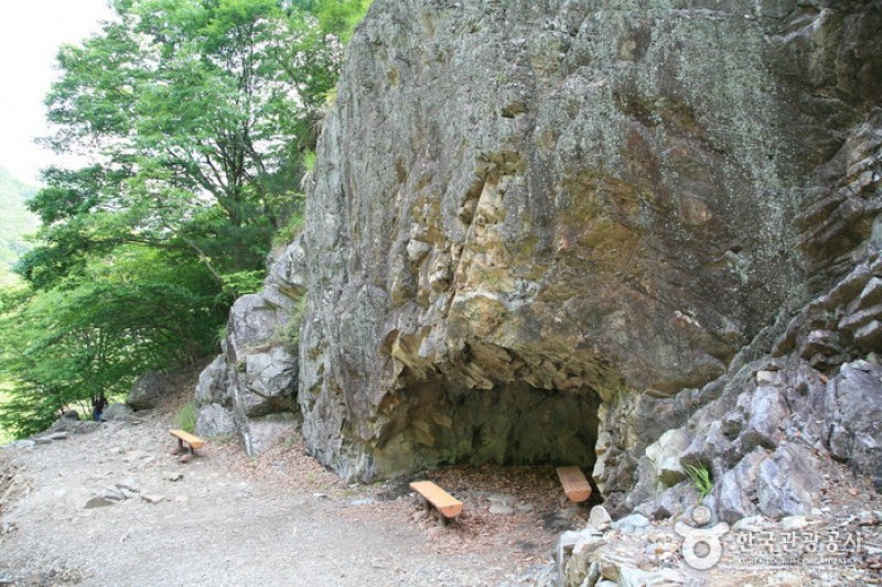 波来索瀑布