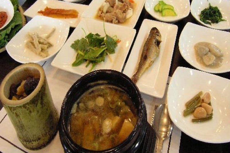 博物馆前小店  (3/9)