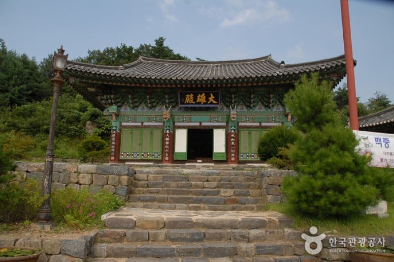 碑岩寺비암사