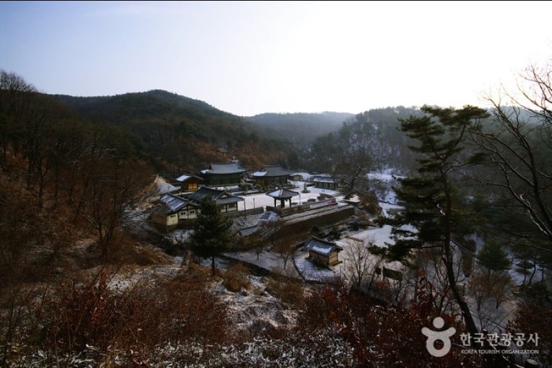 碑岩寺비암사