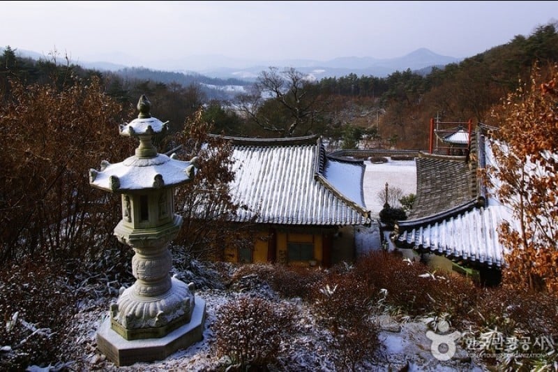 碑岩寺비암사