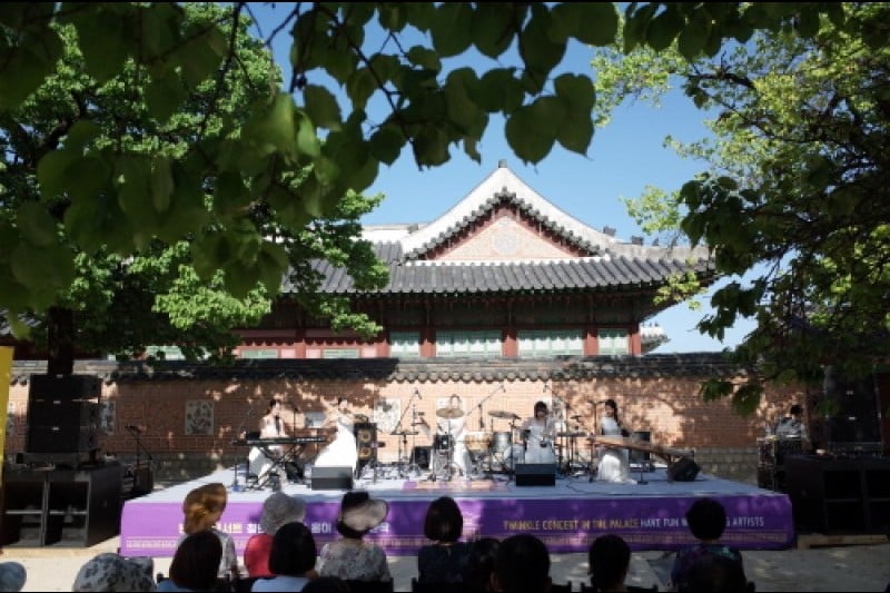 闪亮宫音乐会