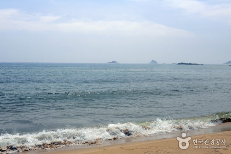 烽燧台海边