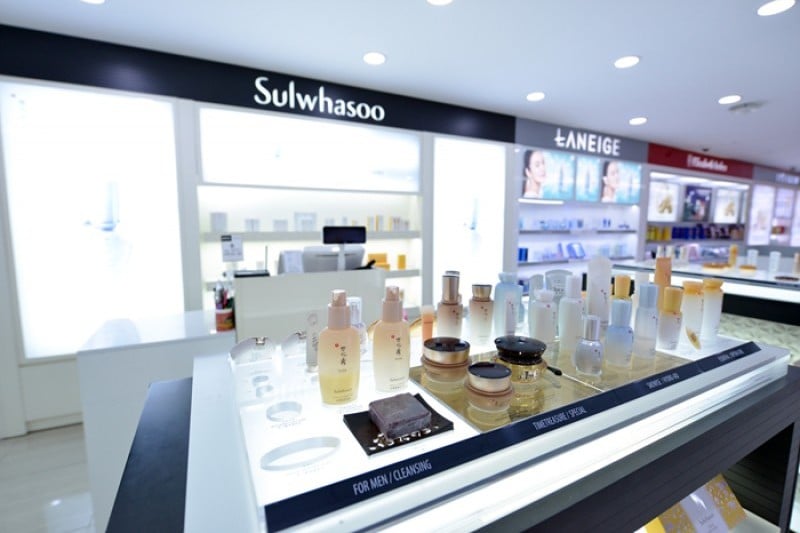蔚山 进产免税店