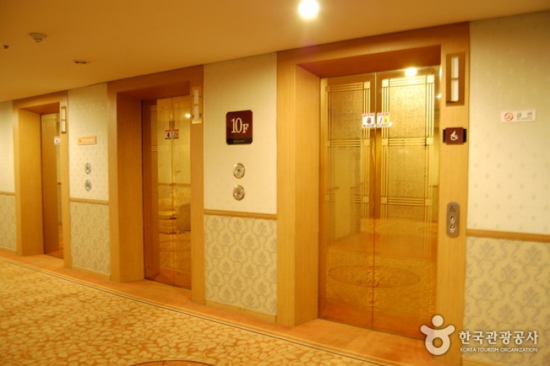 温泉乐园酒店