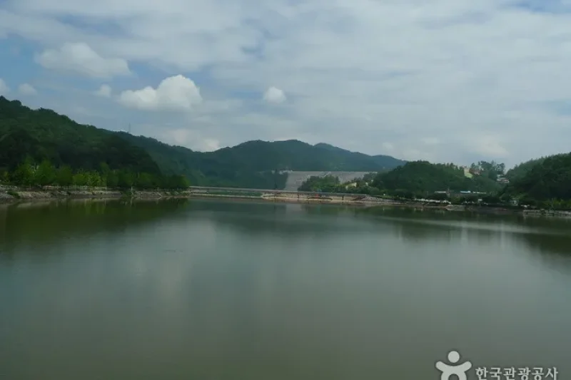 月映桥（월영교）