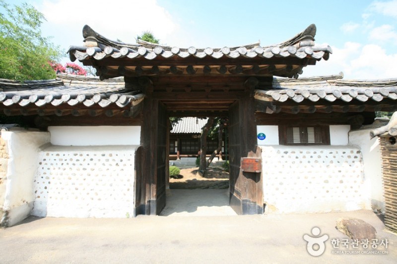 仁兴村