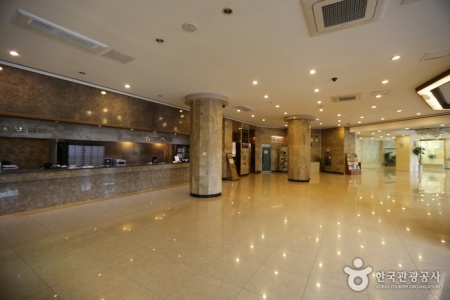 梨泰院皇冠酒店