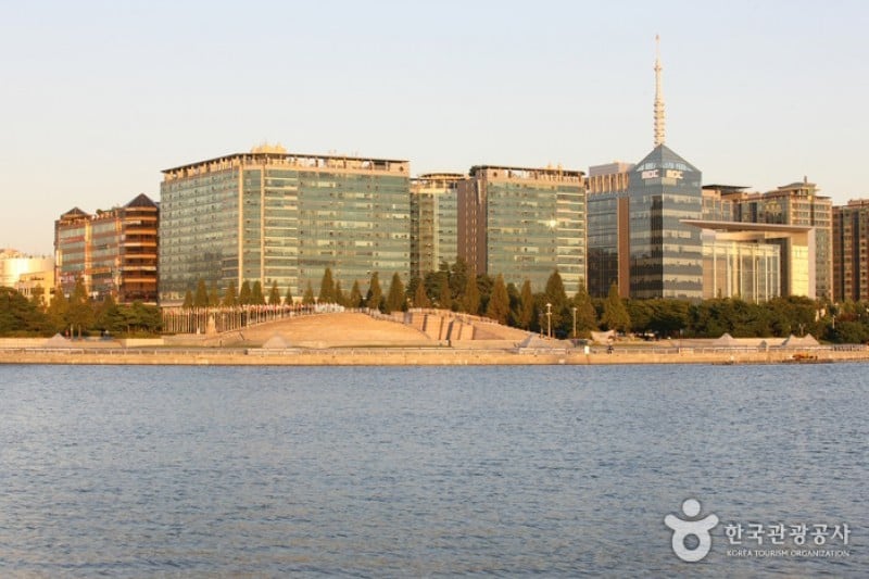 一山湖水公园