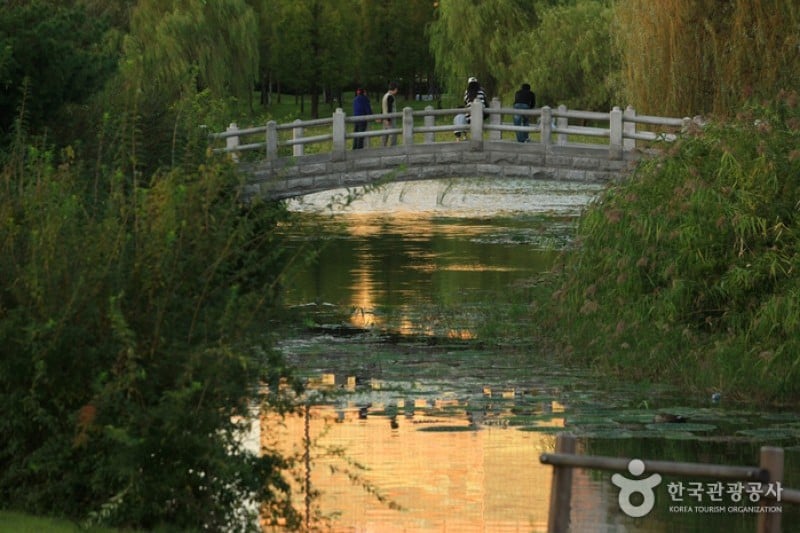 一山湖水公园