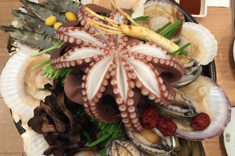 高丽参鸡汤[首尔引以自豪的韩食餐厅]