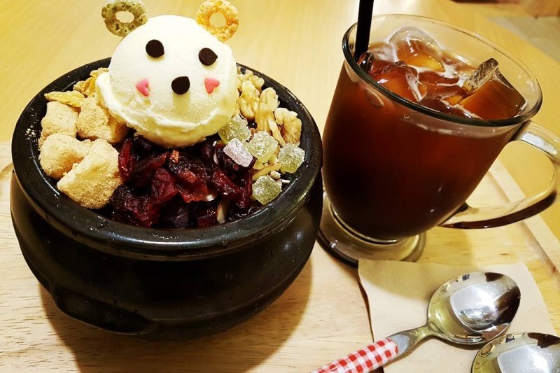 Café Moon