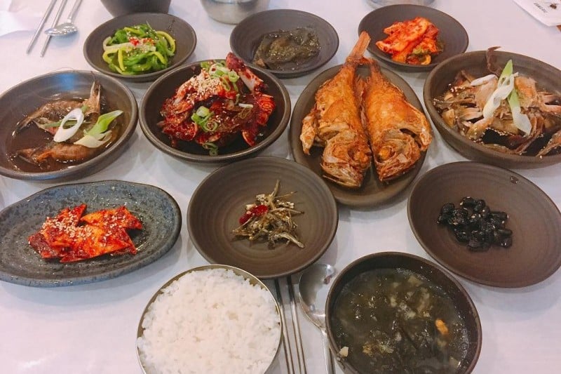 Yeyije 韩定食 (6/12)