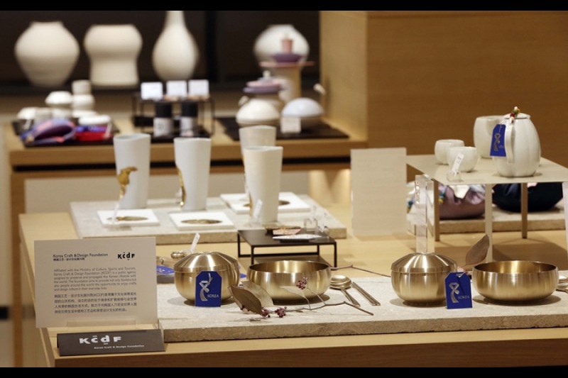 新世界免税店明洞店手工艺品卖场
