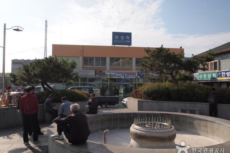 宝城站