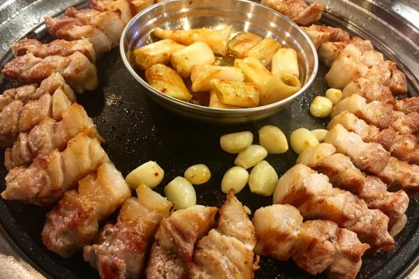 肉典餐馆 1号店