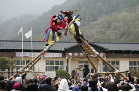 韩国传统文化体验学校