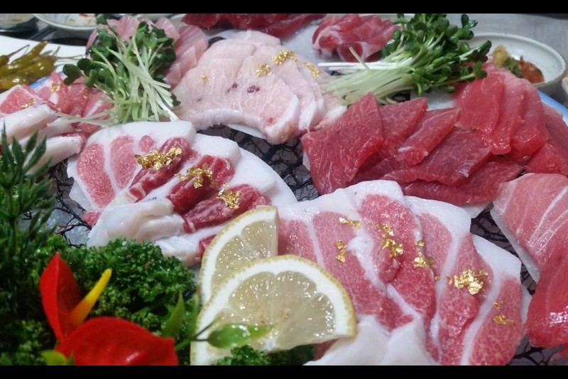 岛(生鱼片屋)