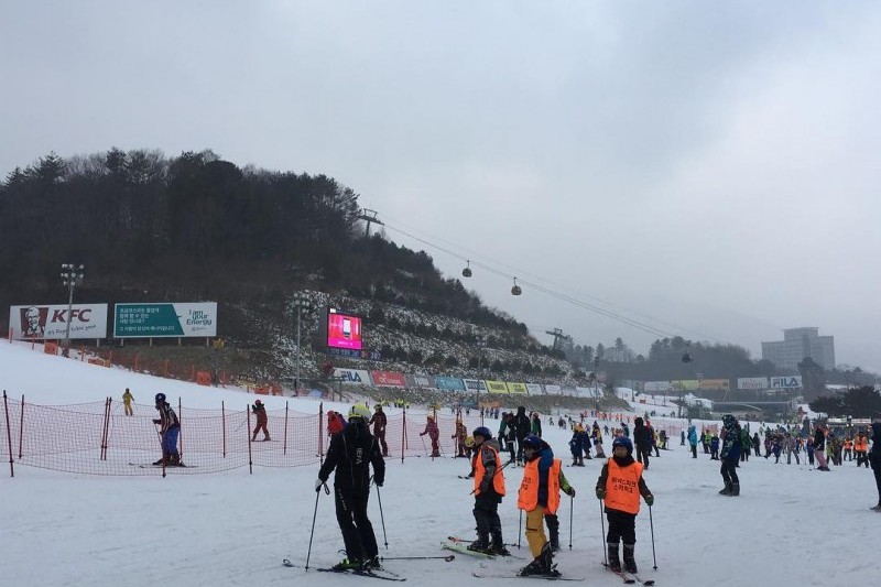 凤凰城滑雪场 (12/21)
