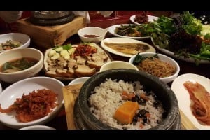 Gudurae石锅饭和菜包饭