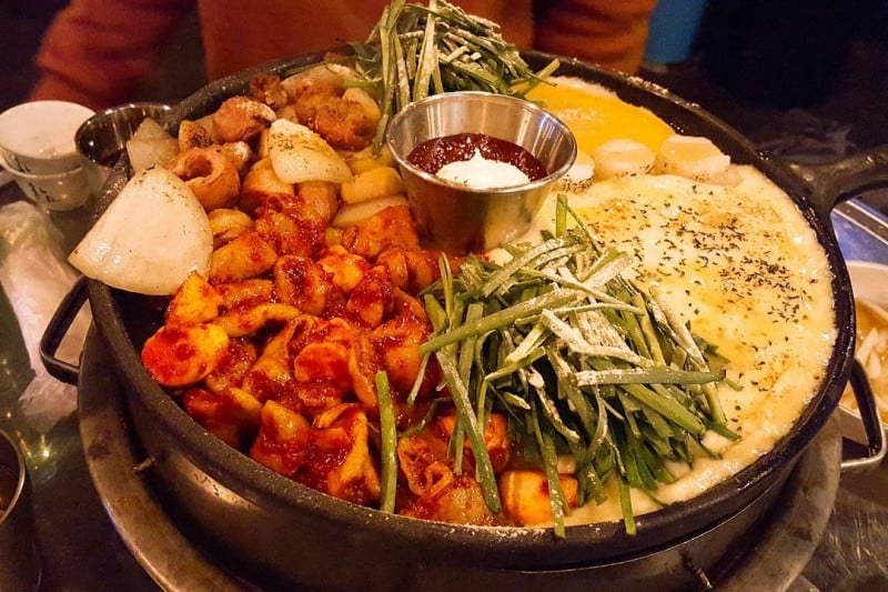 九孔炭牛小肠