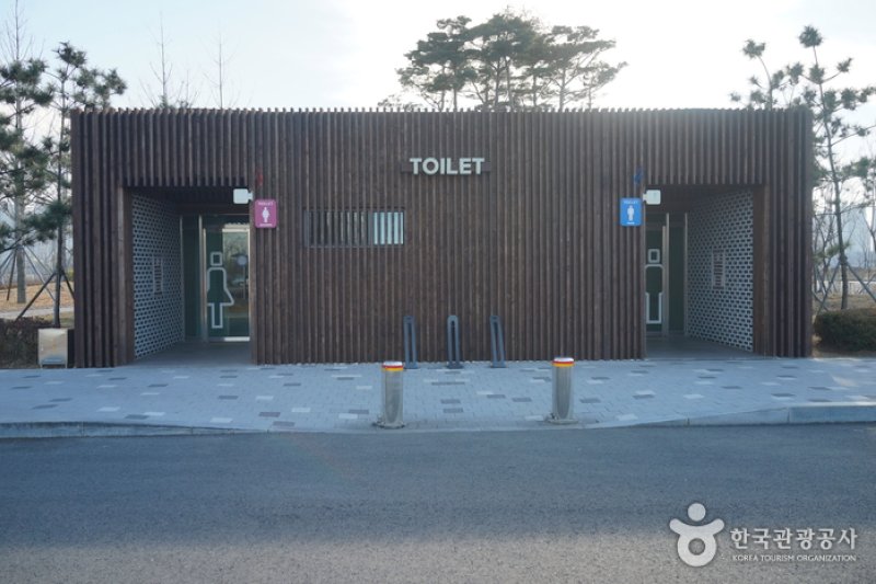 青萝湖水公园