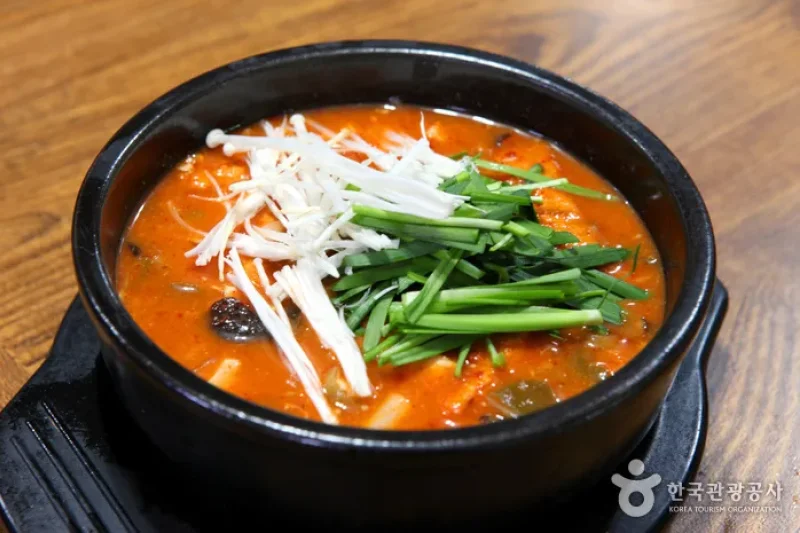 Yongkeumok