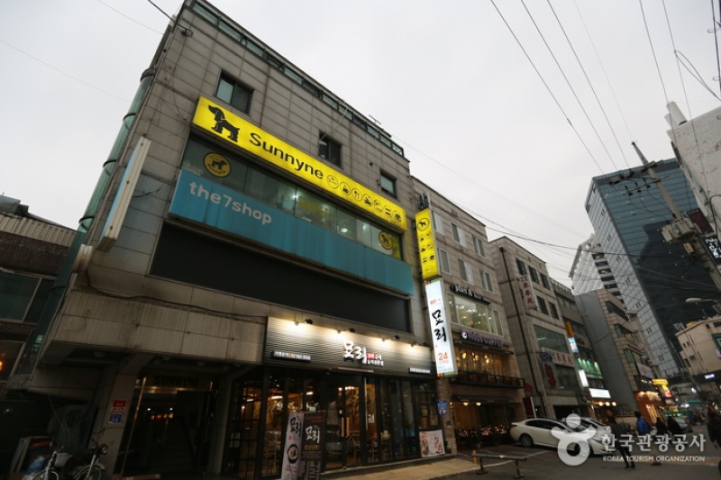 Sunny家爱犬咖啡厅 (4/5)