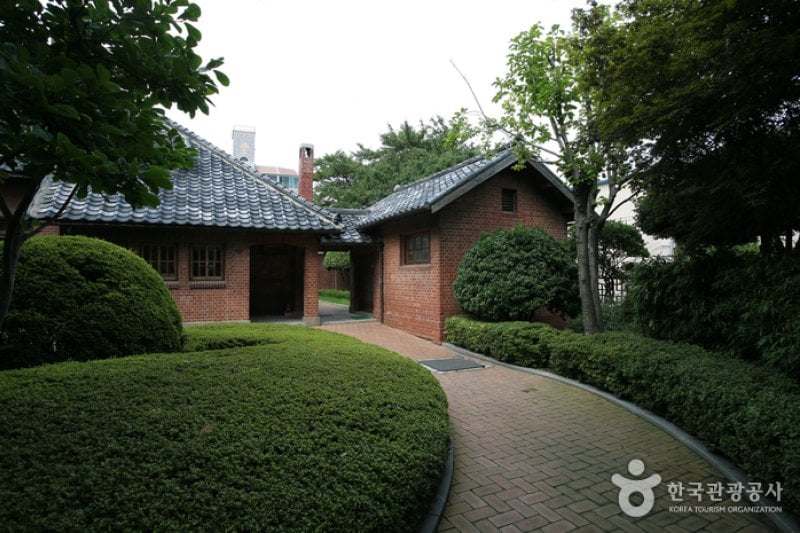 临时首都纪念馆임시수도기념관
