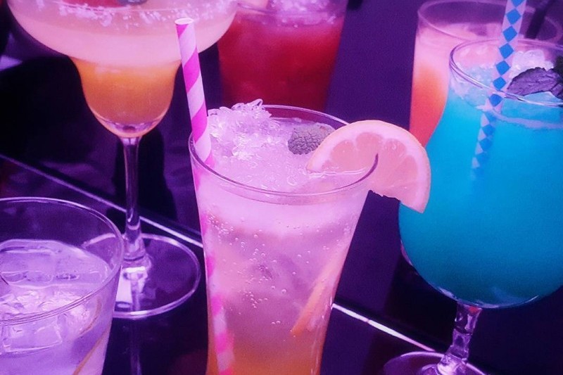 书呆酒吧 (Nerd On Earth-Nerd Bar) (4/9)