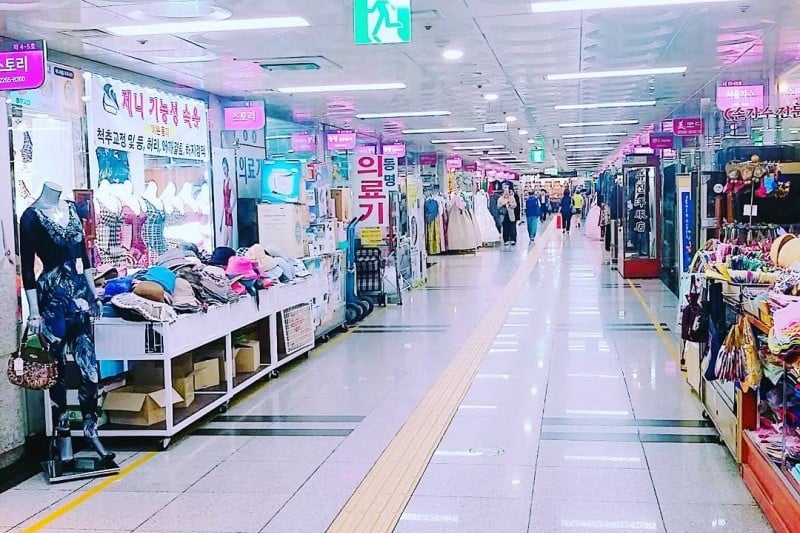 钟阁地下购物中心 (2/3)