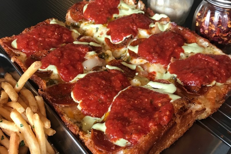Jackson Pizza