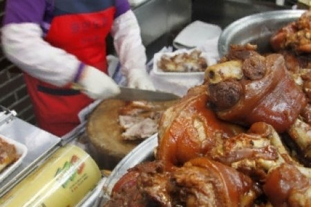 平安道猪蹄店(평안도족발집)