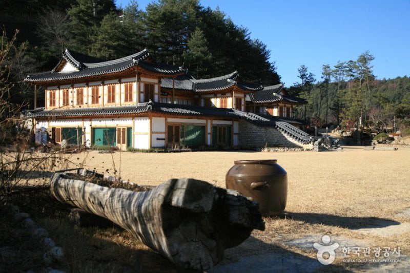 静江园（韩国传统饮食文化体验馆)<br /> (7/9)