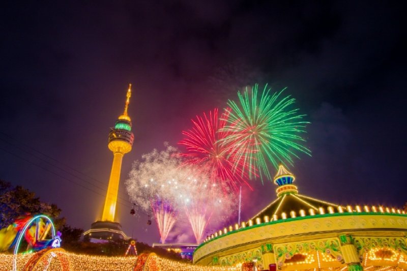 E WORLD星光庆典 2018이월드 별빛축제 2018