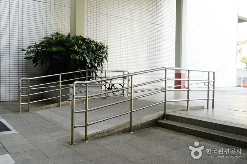 釜山综合运动场