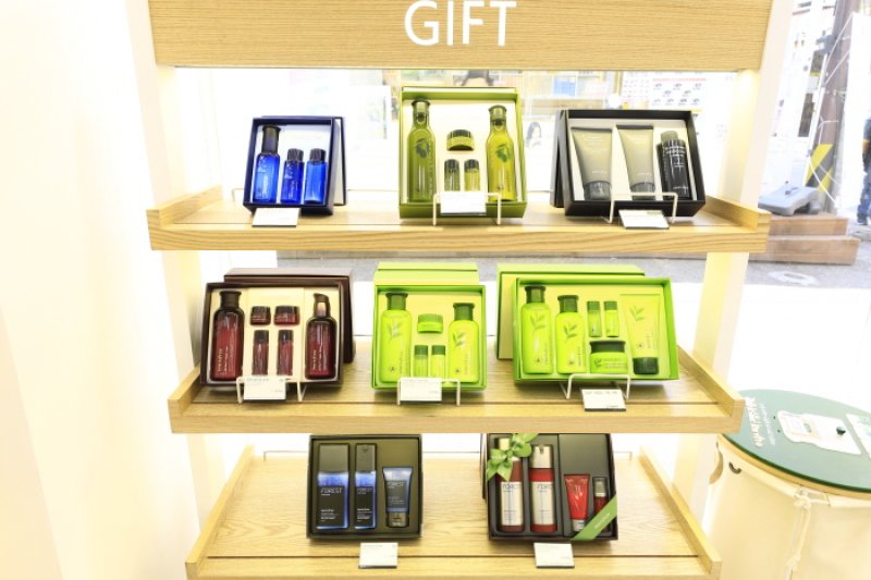 悦诗风吟釜山大店[韩国观光品质认证/Korea Quality] 이니스프리 부산대점[한국관광 품질인증/Korea Quality] (5/15)