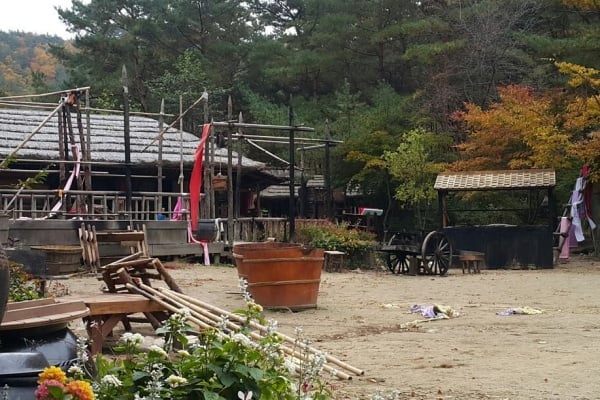 电影《欢迎来到东莫谷》拍摄地영화 [웰컴투 동막골] 촬영지