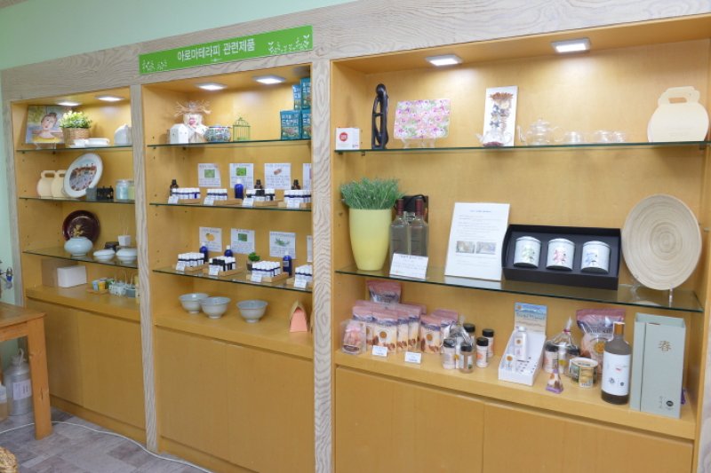 韩方茶疗体验场<br />(한방 티 테라피 체험장)