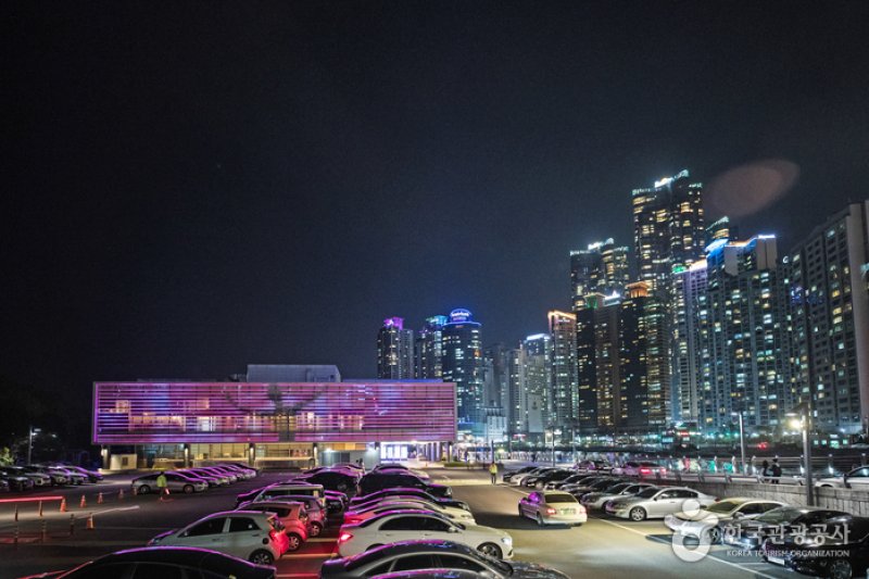 海上城市(마린시티)