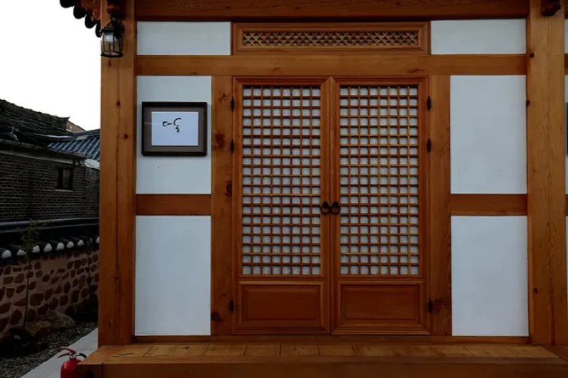 思索韩屋[韩国旅游品质认证](한옥혜윰[한국관광품질인증/Korea Quality])