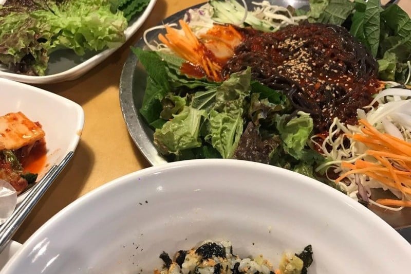 弘大刀削面和猪蹄 釜山西面店  (4/7)