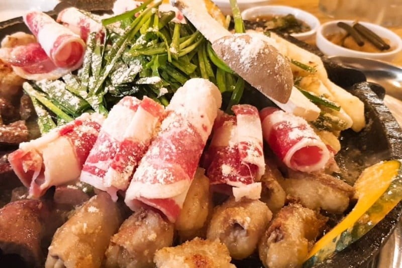 桃花牛小肠 