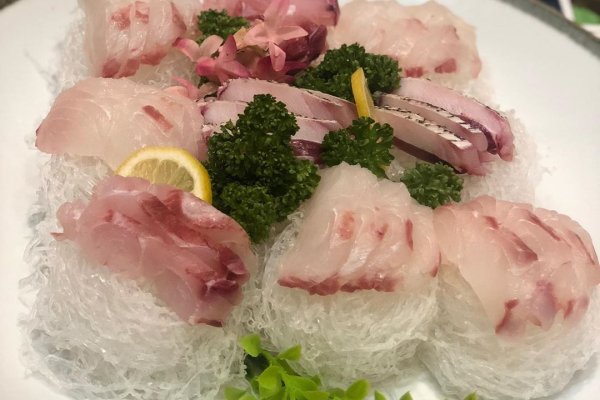 美港生鱼片店