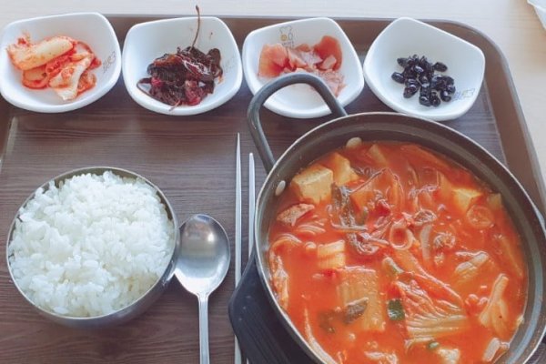 公州（大田）休息站 Food court 韩餐 乐伯部队锅  西餐 乌冬面 拉面