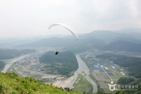 长巖山滑翔场