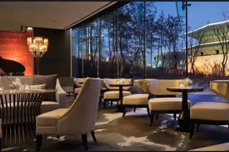 The Lounge